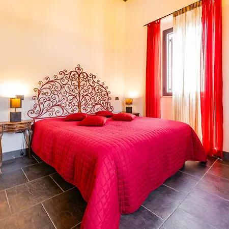 Luxury Borgo Antico Villa