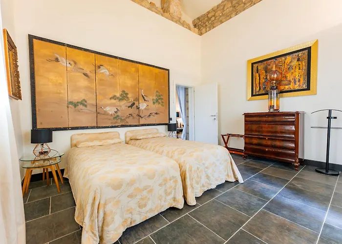 Luxury Borgo Antico Villa *